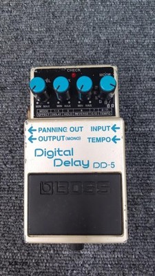 Boss DD-5 Digital Delay Effektpedal gebraucht