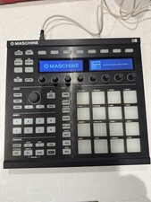 Native Instruments MASCHINE MK2 Studio Midi Controller 