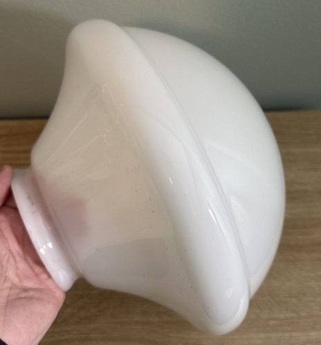 Plafoniera vintage Art Deco disco volante ghianda vetro bianco globo paralume attacco 4" - Foto 9 di 12