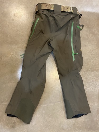 ARC’TERYX Gore-Tex Pro Olive Green Ski / Snowboarding Pants - Picture 6 of 6