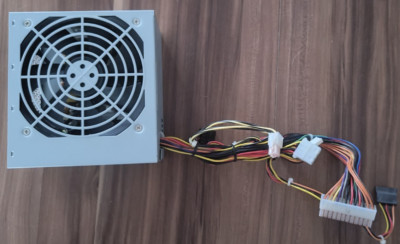 NETZTEILE FSP FSP350-60HHN(85) 350WATT ATX 20+4-PIN MOLEX FDD