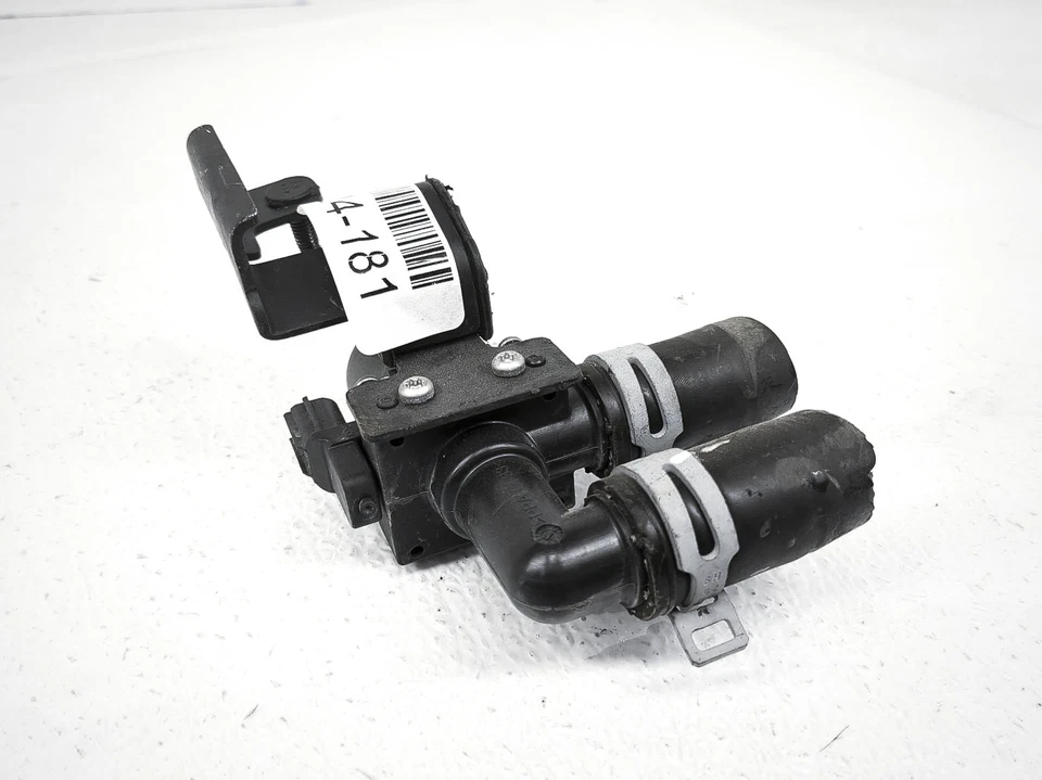 2021 Ford Edge St 2.7L Awd Water Outlet Valve G3g3-18495-Ba - Image 2 of 4