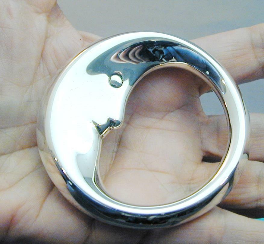 Tiffany & Co. 丸型ミラー　マンインザ・ムーン Tiffany & Co. Sterling Man In The Moon Teether Baby Rattle