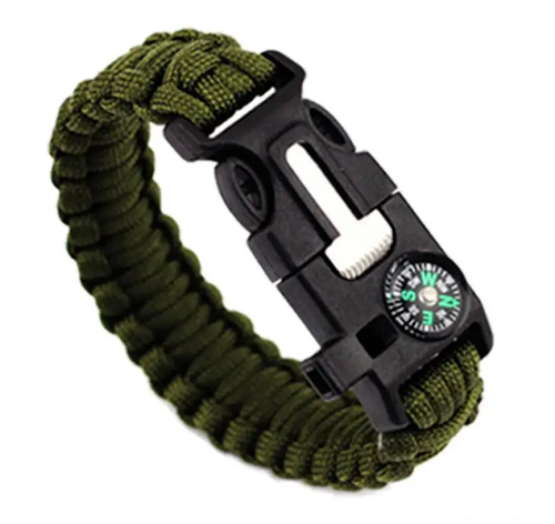 Bracelet de survie réglable 20 en 1 en paracorde 7 filins avec signal LED SOS étanche, boussole, sifflet de détresse, allume-feu, Homme, camouflage Bracelet de survie réglable 20 en 1 en paracorde 7 filins avec signal LED SOS étanche, boussole, sifflet de détresse, allume-feu, Homme, camouflage