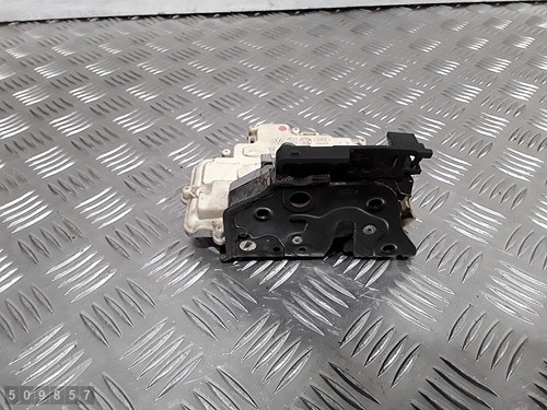 2006 VW PASSAT B6 SCHLOSS LHD RECHTS TüR TüRANTRIEBSMOTOR VORNE 3C1837016A