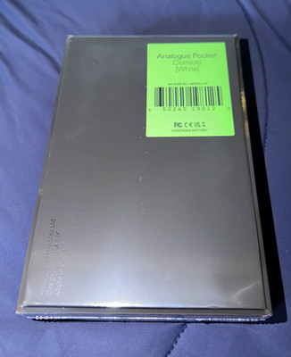 New Analogue Pocket White Handheld Sealed In Box     Free Shipping