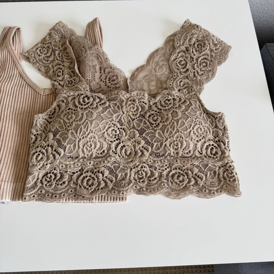 Bundle Lot 3 Cami Crop Tops Bralette Size XS Camisole Capsule Neutral Layering - Image 4 of 4