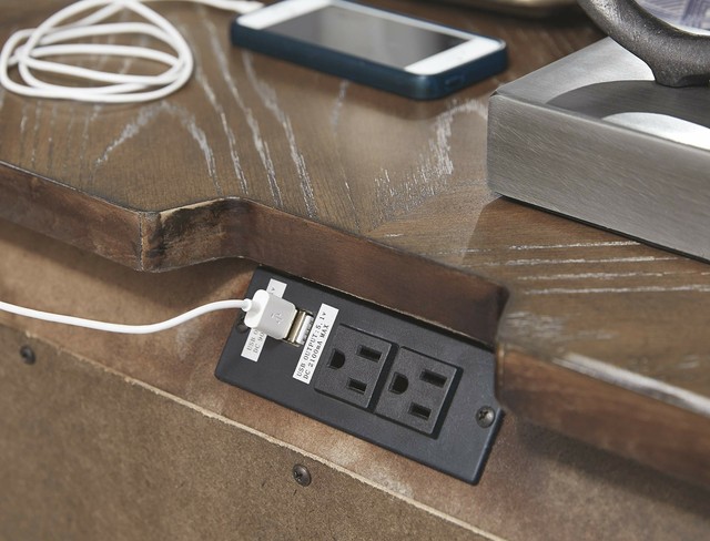 Greensburg Three Drawer Night Stand Black - Signature Design by Ashley