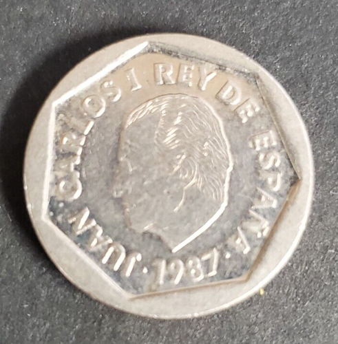 Spain, nice 1987 200 Pesetas coin