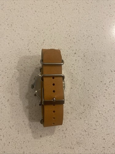 Timex Weekender Chronograph Dial Wrist Watch Brown Leather Strap Battery Needed - Picture 2 of 2