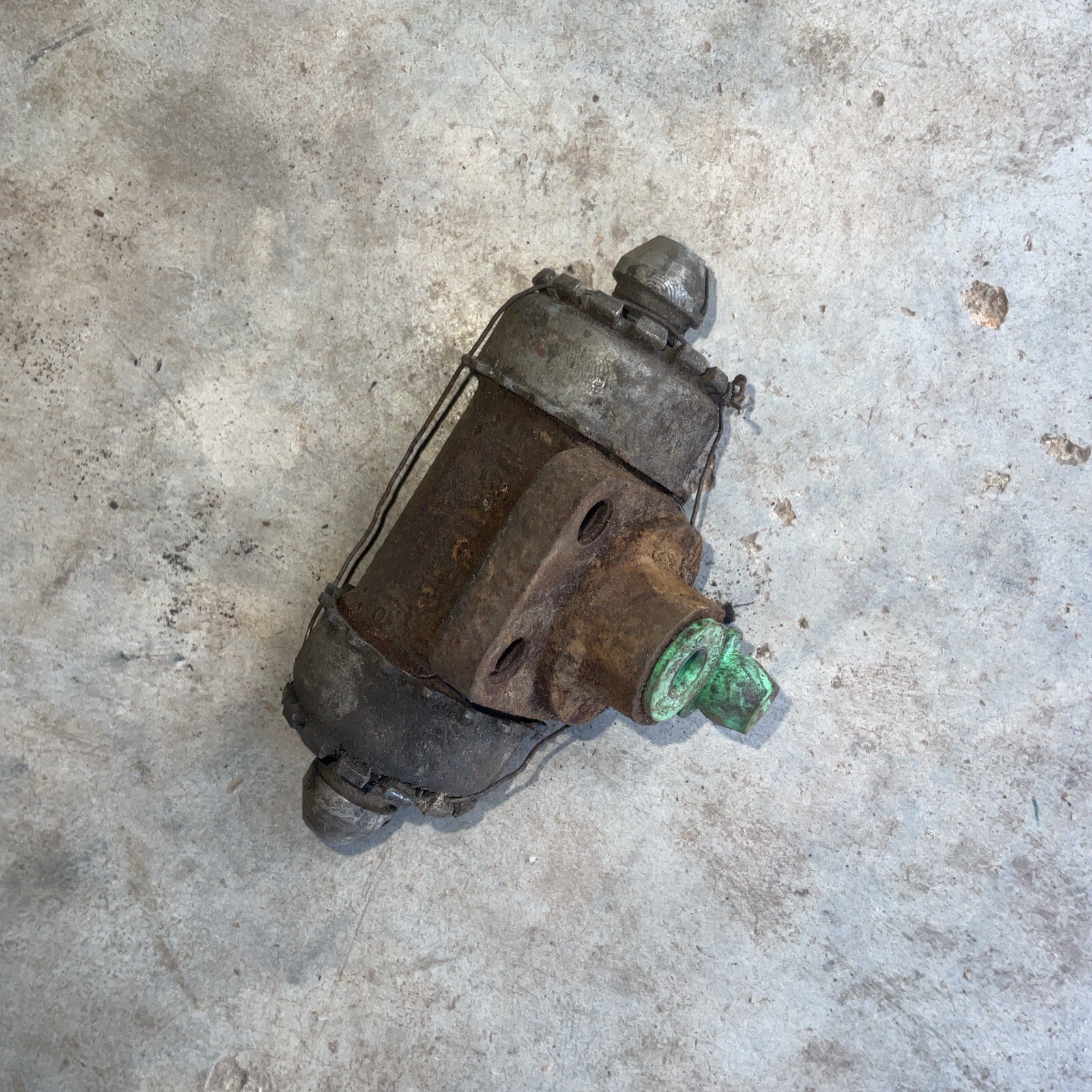 Holden FX FJ FE FC FB EK brake shoe adjusters, wheel cylinders, Job Lot