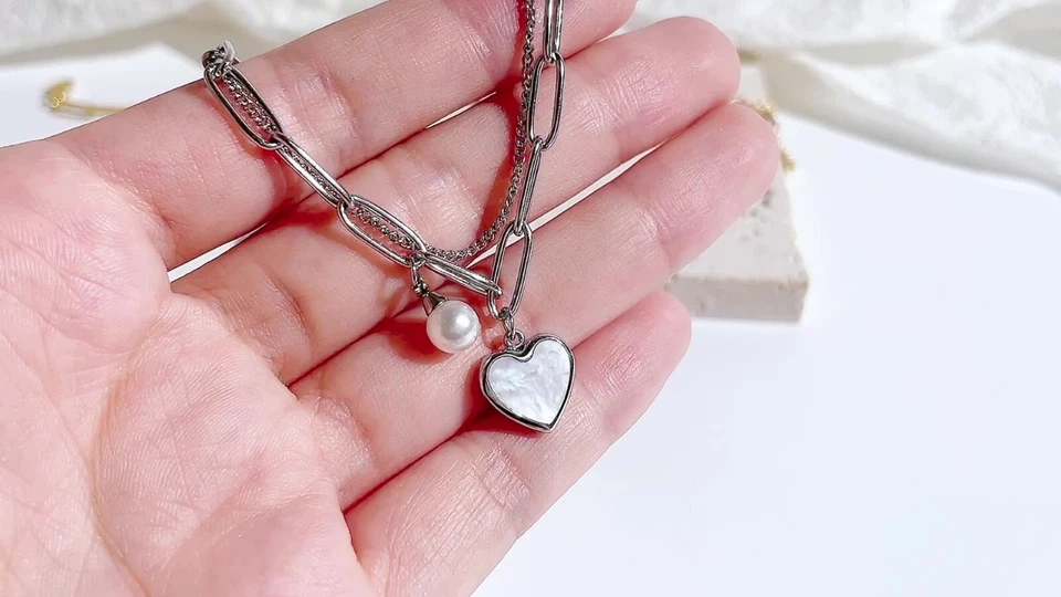 Damen Doppelarmband mit Anhänger Herz Perlmutt Edelstahl Perle Armkette Amrband - Bild 2 von 4