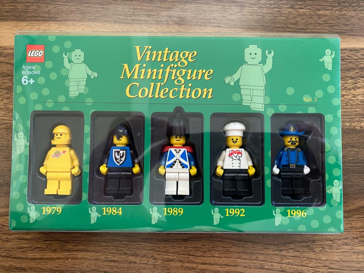 Lego 852697 Vintage Minifigure Collection Vol 3 Astronaut Chef