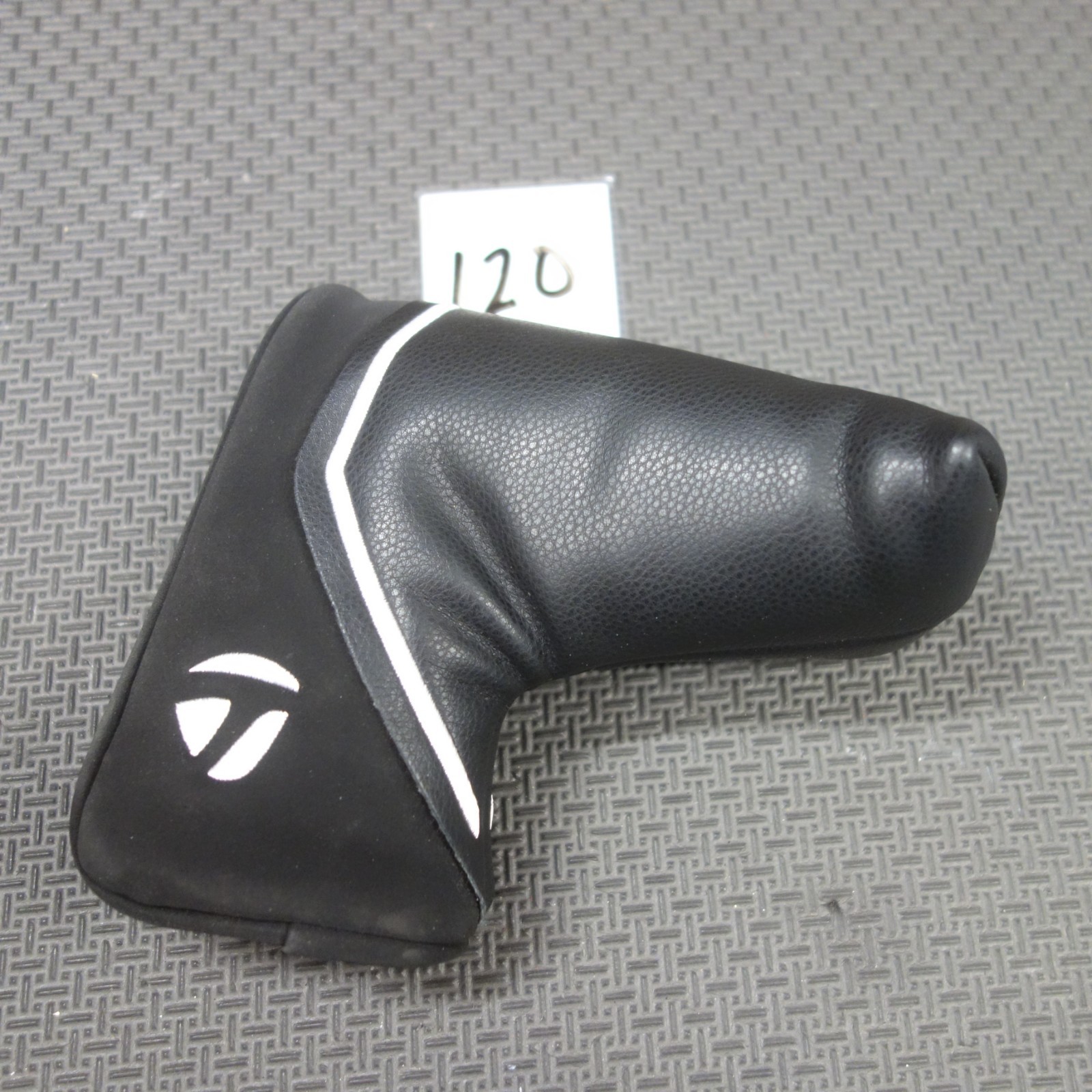 Blade Putter Head Cover Fast Shipping 260208 Nice Shape