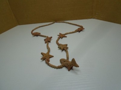 HANDMADE TERRA COTA FISH AND STARS BEADED 12'' NECKLACE UNBRANDED (MF1402)