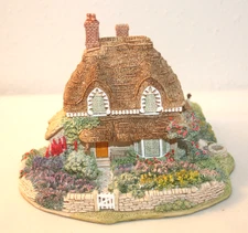 Lilliput Lane - Gertrude's Garden - 1995 Anniversary Cottage