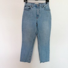 Abercrombie  Fitch The 90s Straight Ultra High Rise Jeans Size 27 Curve Love