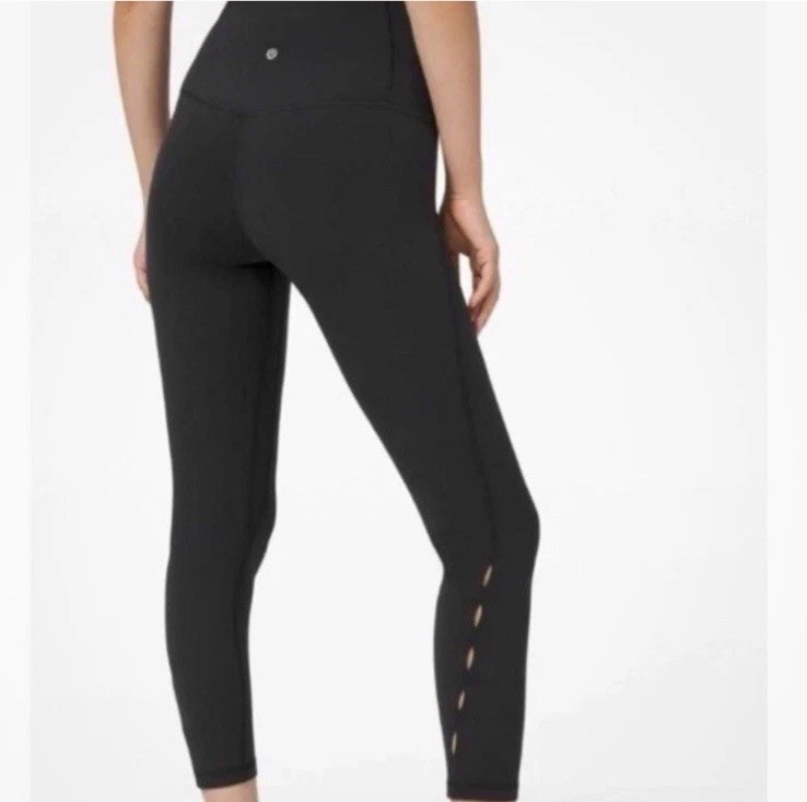 Lululemon Unlimit High Rise 25” Tight Black Size 4