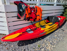 Feelfree Juntos 1.5 Seat Sit On Kayak - Includes Seat, Paddle & Accessories
