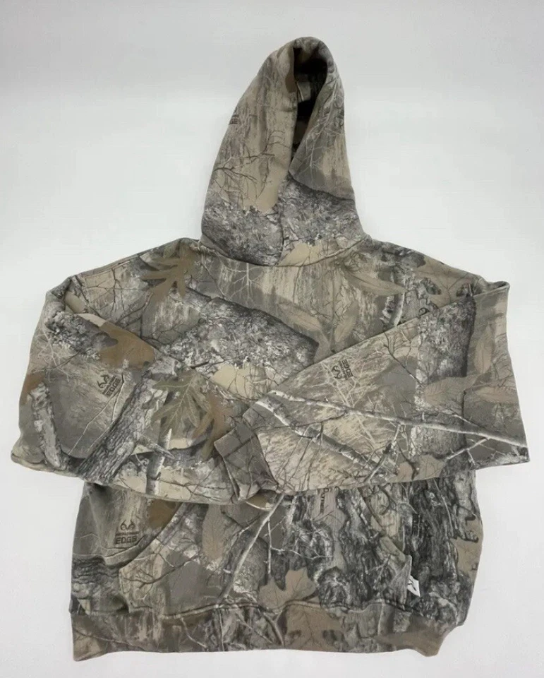 Sudadera con Capucha Akimbo Realtree Camuflada Talla:M Estado:9.2/10 se ajusta a cuadrada y recortada Foto 2 de 4