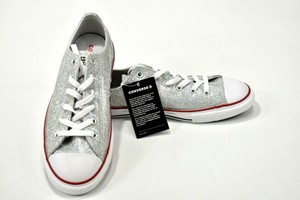 silver sparkle converse