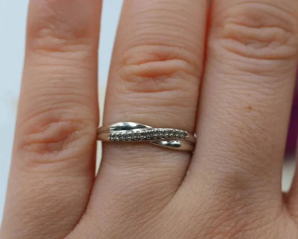 Twisted vine wedding band clearance