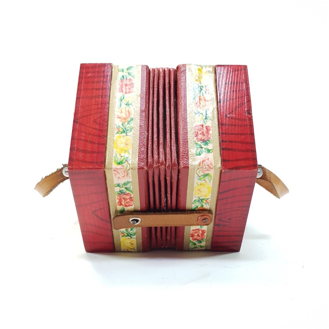 Vintage Scholer AngloChromatic Concertina Instrument Red Floral