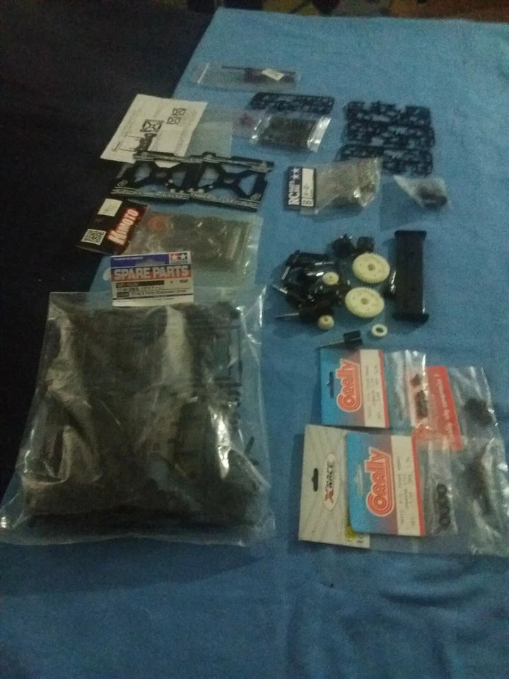 LottoRC CAR 1/10 / TAMIYA / HIMOTO ricambi nuovi usati. Dritfing Touring Rally  - Immagine 3 di 3