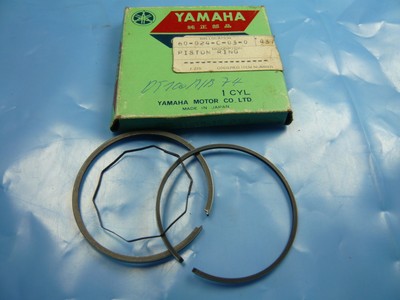 Yamaha DT100 1974-75_Kolbenringset_Kolbenringe_Ringe_Rings_+ 0,25_1st O/S_Motor