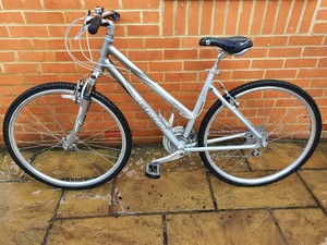 giant cypress lx bike