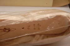 NIB Bloch Sonata Pointe Shoes 111.00 S0130L Color - pink satin 7.5 A Not Retur