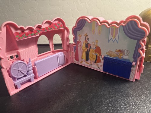 Disney Once Upon A Time Playset Lot W/ Figures - Picture 5 of 8