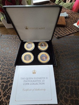 2015 The Queen Elizabeth ll Photographic 4 x Proof £5 Coin Collection Cased Coa