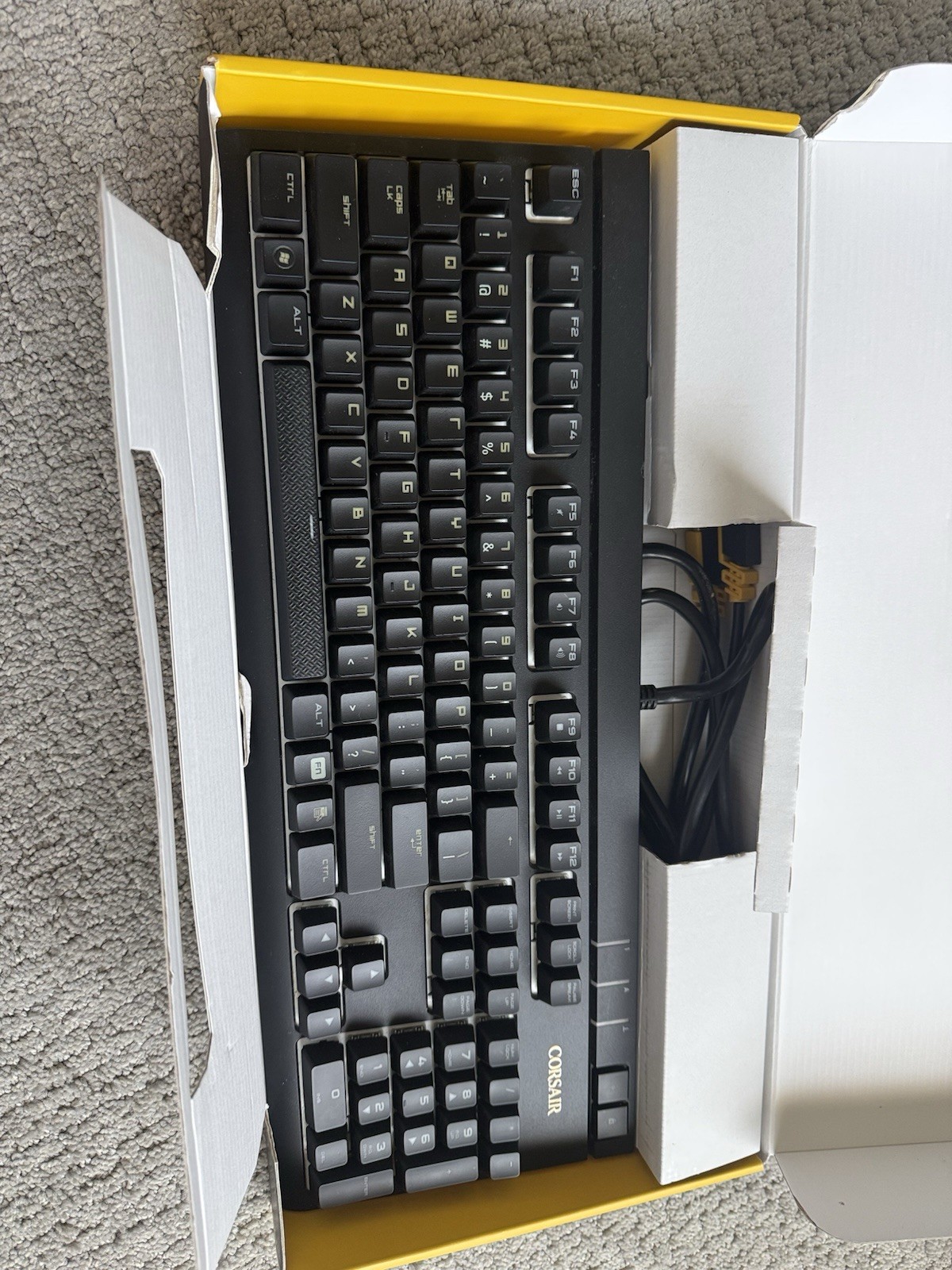 Corsair Strafe RGB MX Silent Mechanical Gaming Keyboard Wire