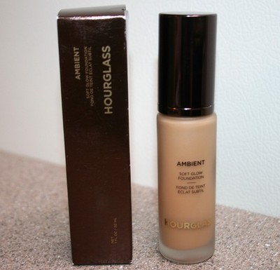 HOURGLASS Ambient Soft Glow Foundation Shade 11 Medium Neutral 1oz Full Size