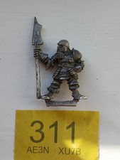 Chaos Champion Warrior w/halberd 40K warhammer fantasy metal #311