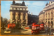 Vintage Postcard PICADILLY CIRCUS LONDON England John Hinde Ireland UK 3L16 1970
