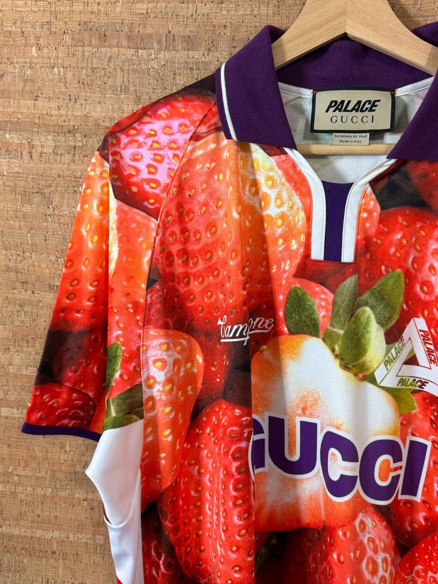 トップス PALACE X GUCCI STRAWBERRY JERSEY Gucci X Palace Strawberry print technical jersey football Size XXL