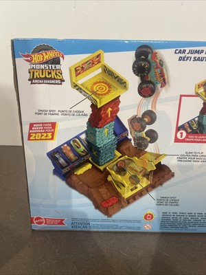 Hot Wheels Monster Trucks Arena Smashers Demo Derby Car Jump Challenge  Playset