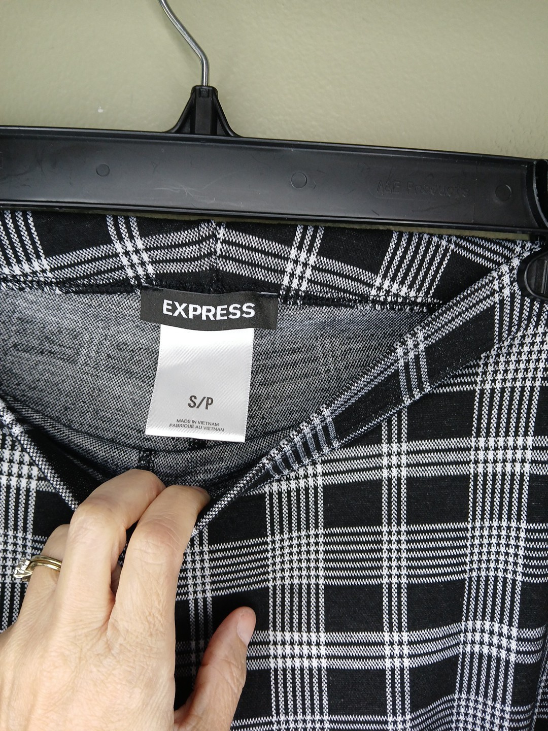 Express Small Petite Pull On Checkered Black Whit… - image 4