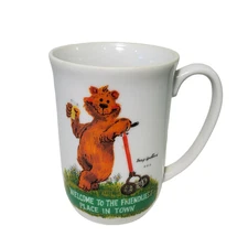 Vintage Suzy's Zoo 1976 Welcome To 8 oz Porcelain Coffee Tea Mug Cup