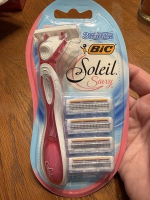 Bic SOLEIL SAVVY 3 Flexible Blades Disposable Razor Handle + 4 REFILL CARTRIDGES
