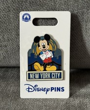 Disney Parks New York Times Square Exclusive Mickey Mouse NYC Pin NWT Liberty