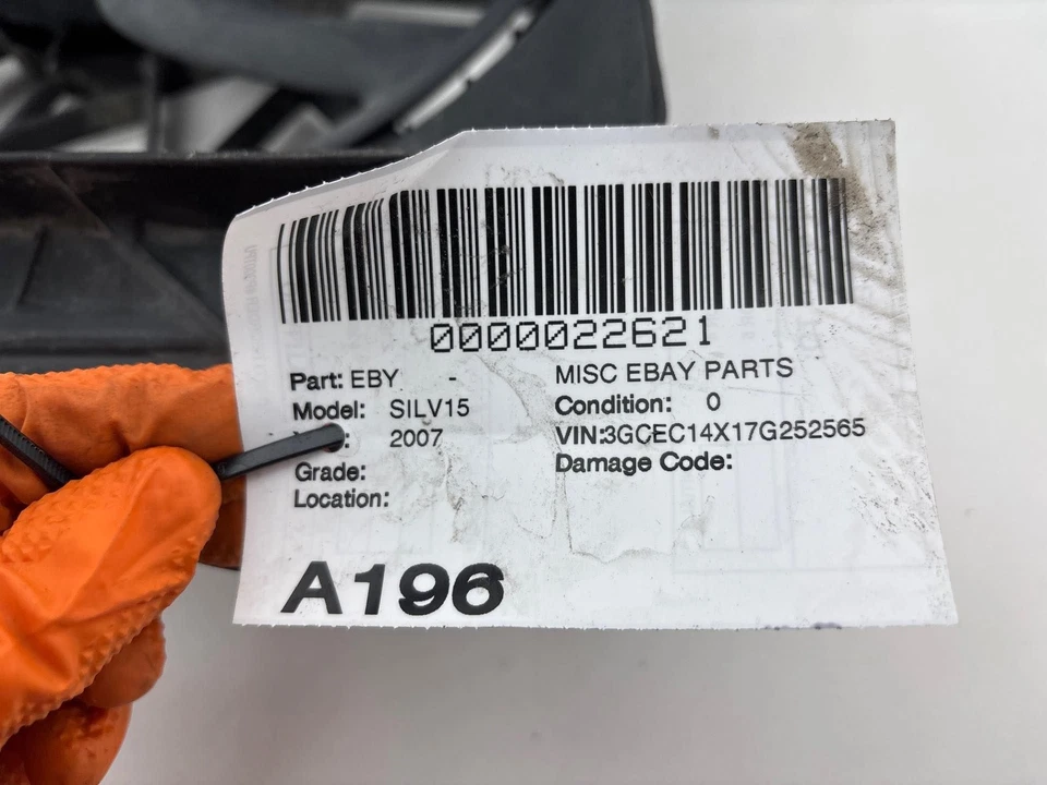 2005-2007 Chevrolet Silverado 1500 Radiator Cooling Fan Assembly OEM - Image 4 of 4