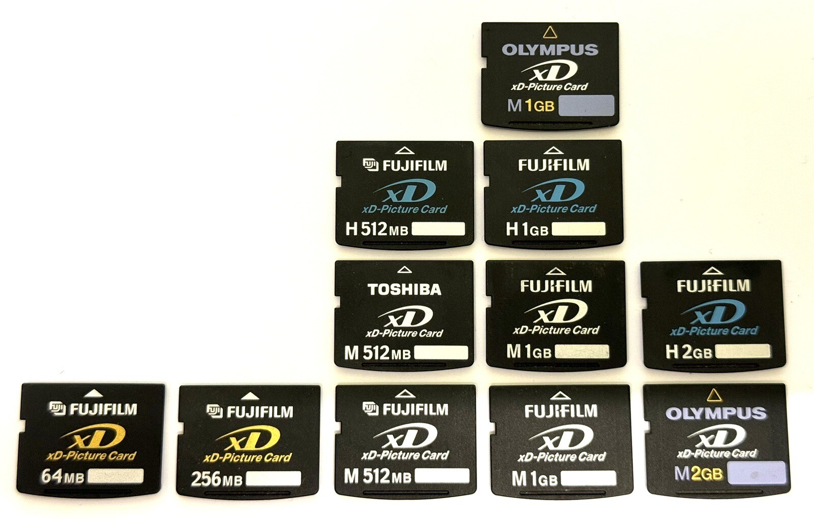 XD Picture Card memory cards x 11. Olympus & FujiFilm 2x 2GB 4x 1GB 3x