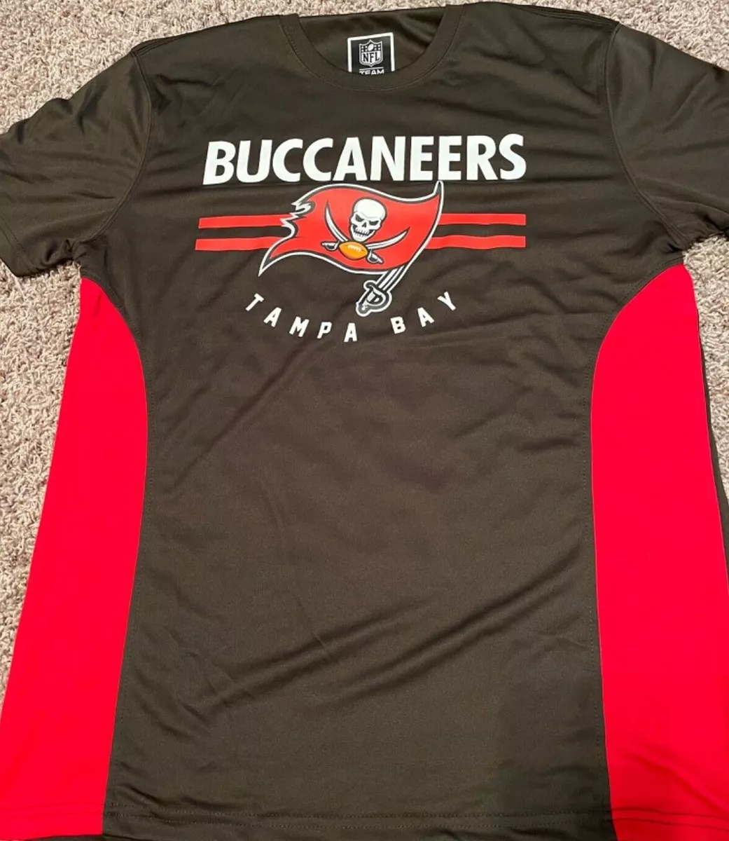 NFL Team Apparel Tampa Bay Buccaneers Men's T-Shirt Size L