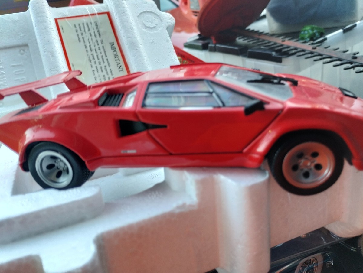 Franklin Mint 1985 Lamborghini Countach 500 S w/Box & Papers 1 :@4