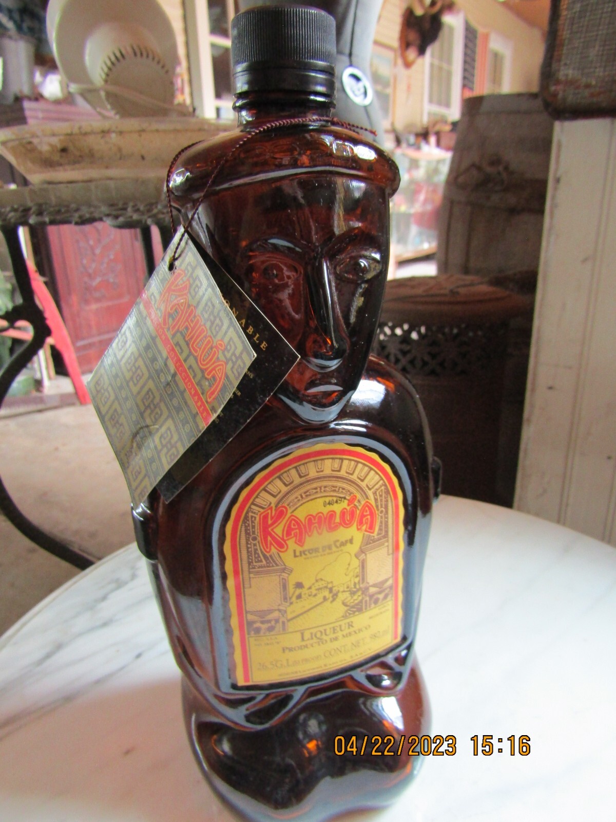 VTG.KAHLUA COLLECTIBLE EDITION MYAN FIGURINE LIQUOR BOTTLE 980 ML.CAPACITY