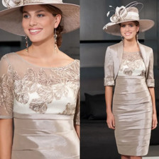 Mother of The Bride Dress Jewel Neck Short Sleeve Applique Two Pieces Wedding