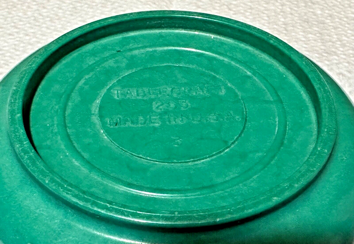 Newport Cigarettes Alive With Pleasure Ashtray 80's Bakelite